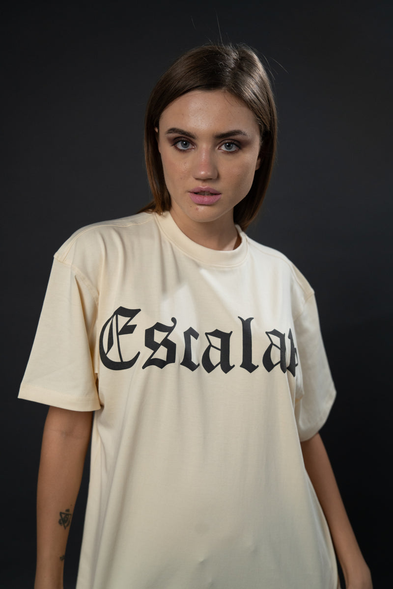 ESCALATE OVERSIZED TEE